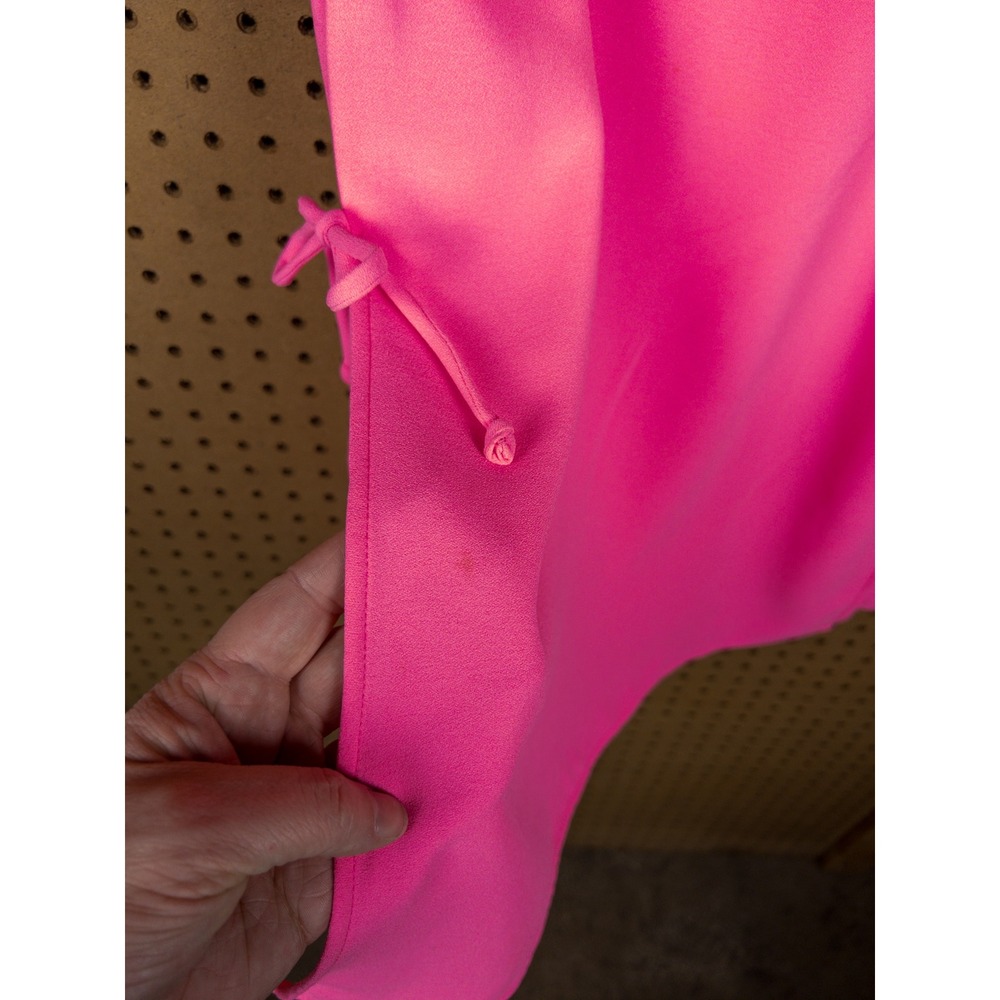 Lilly Pulitzer Pink Halter Shift Dress Gold Crochet Lace Bib Shorts Size 6 - Picture 3 of 6